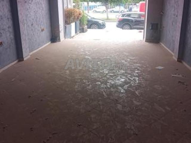 Local commercial location à Fès