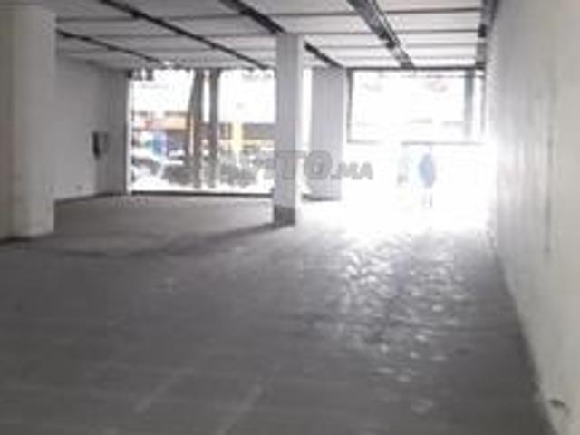 Local commercial location à Anfa, Gharb-Chrarda-Beni Hssen