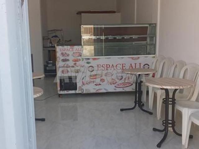 Local commercial vente à Aïn Harrouda, Gharb-Chrarda-Beni Hssen