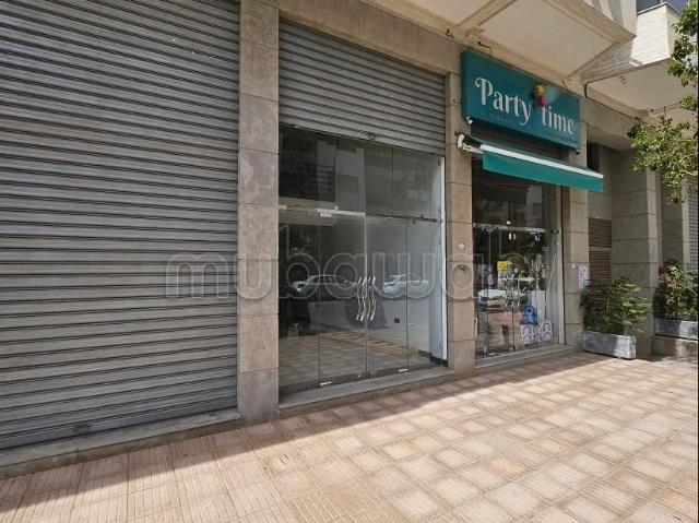 Local commercial vente à Anfa, Gharb-Chrarda-Beni Hssen