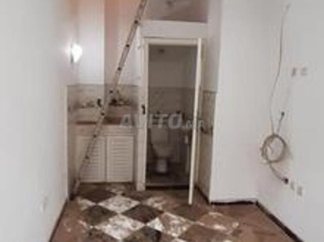 Local commercial vente à Anfa, Gharb-Chrarda-Beni Hssen