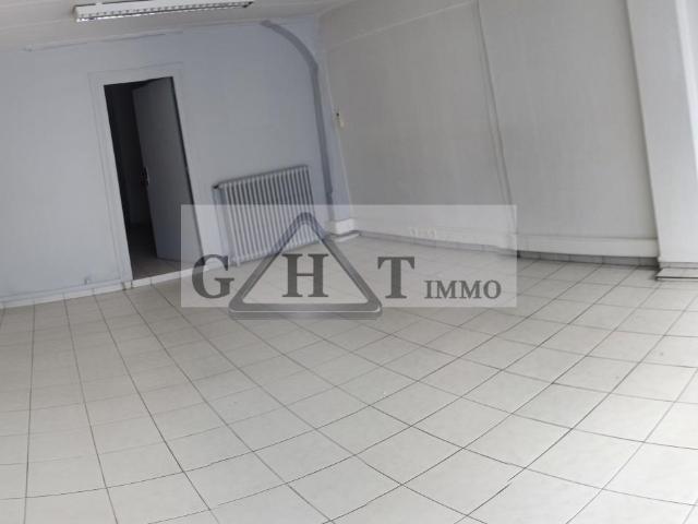 Local Commercial vente à Montargis