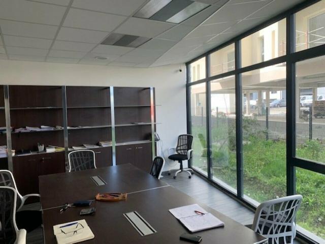 Bureau vente à MArtinot, Pompignac