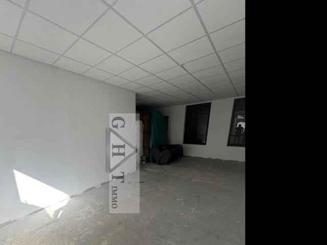 Local Commercial vente à Nogent-sur-Marne, Charenton-le-pont