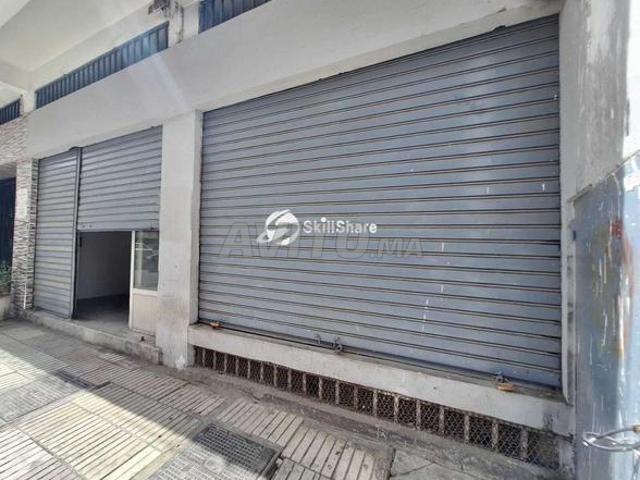 Local commercial vente à Anfa, Gharb-Chrarda-Beni Hssen