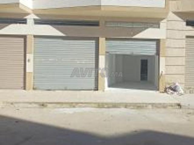 Local commercial vente à Gharb-Chrarda-Beni Hssen