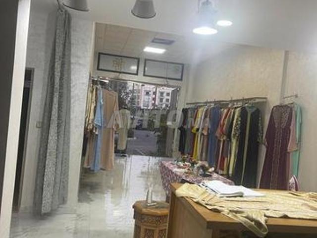 Local commercial vente à Anfa, Gharb-Chrarda-Beni Hssen
