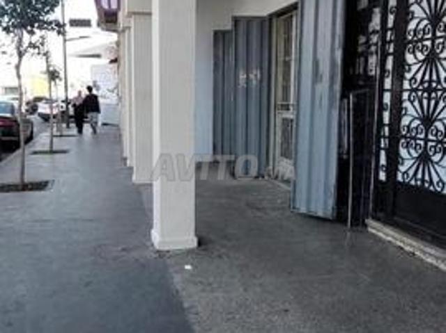 Local commercial vente à Anfa, Gharb-Chrarda-Beni Hssen