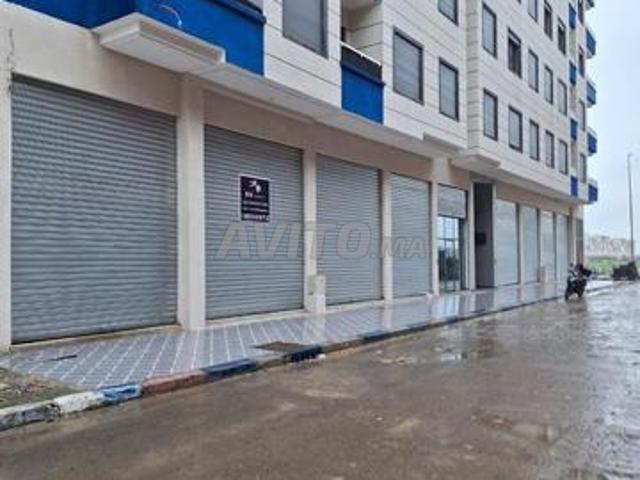 Local commercial vente à Gharb-Chrarda-Beni Hssen