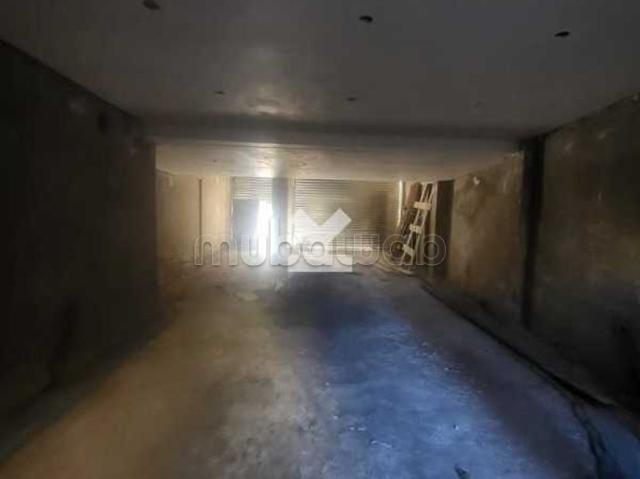 Local commercial vente à Anfa, Gharb-Chrarda-Beni Hssen