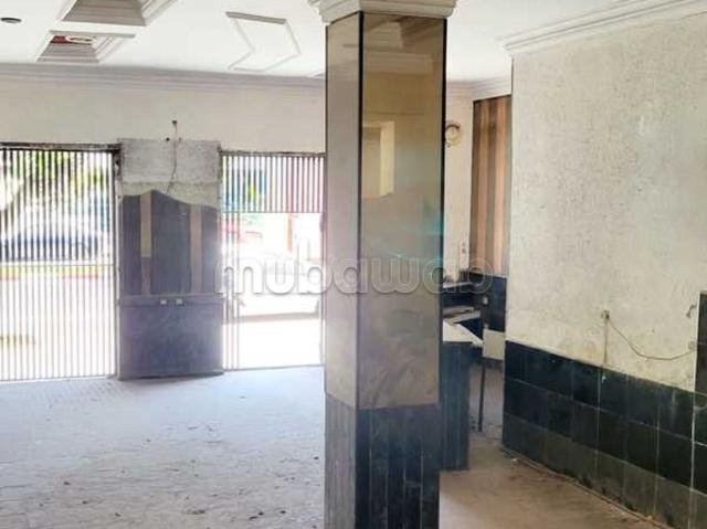Local commercial vente à Anfa, Gharb-Chrarda-Beni Hssen