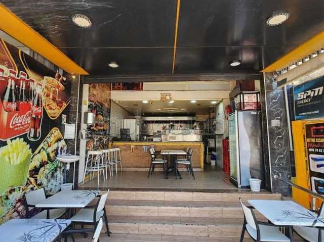 Local commercial vente à Anfa, Gharb-Chrarda-Beni Hssen