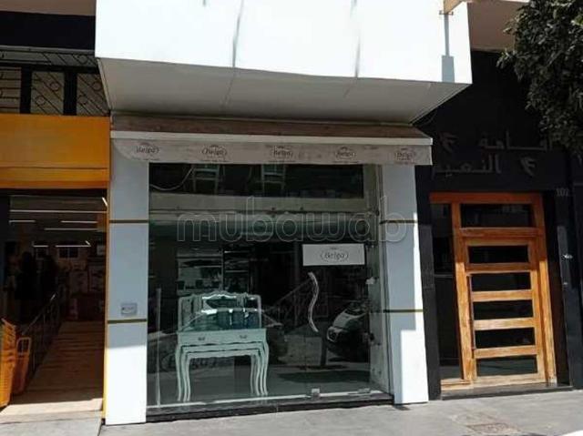 Local commercial vente à Anfa, Gharb-Chrarda-Beni Hssen