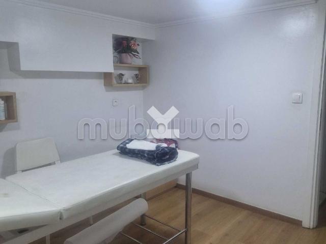 Local commercial vente à Anfa, Gharb-Chrarda-Beni Hssen
