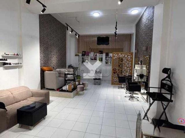 Local commercial vente à Anfa, Gharb-Chrarda-Beni Hssen
