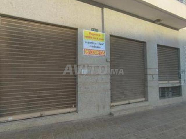 Local commercial vente à Anfa, Gharb-Chrarda-Beni Hssen