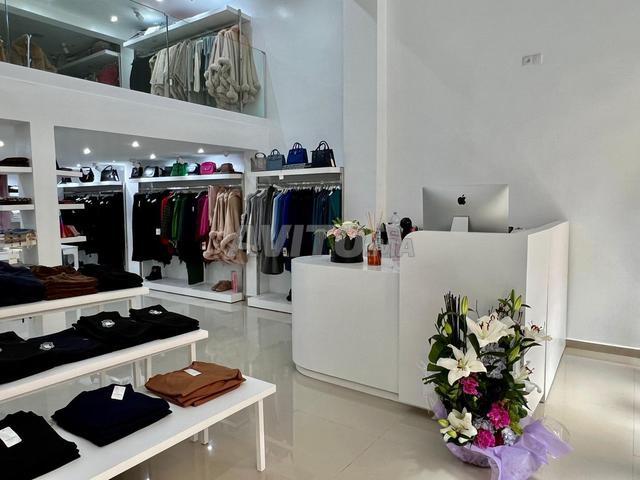 Local commercial vente à Anfa, Gharb-Chrarda-Beni Hssen