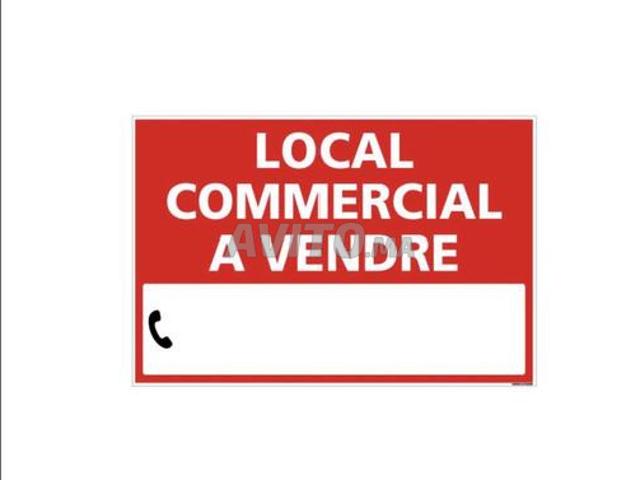 Local commercial vente à Anfa, Gharb-Chrarda-Beni Hssen