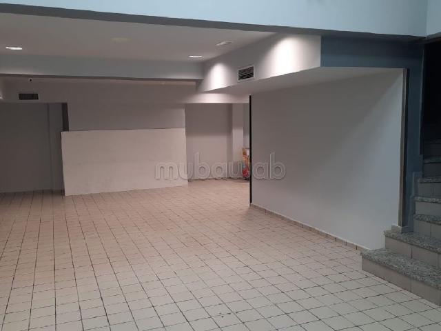 Local commercial vente à Anfa, Gharb-Chrarda-Beni Hssen