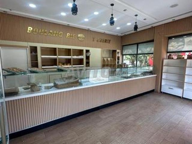 Local commercial vente à Anfa, Gharb-Chrarda-Beni Hssen
