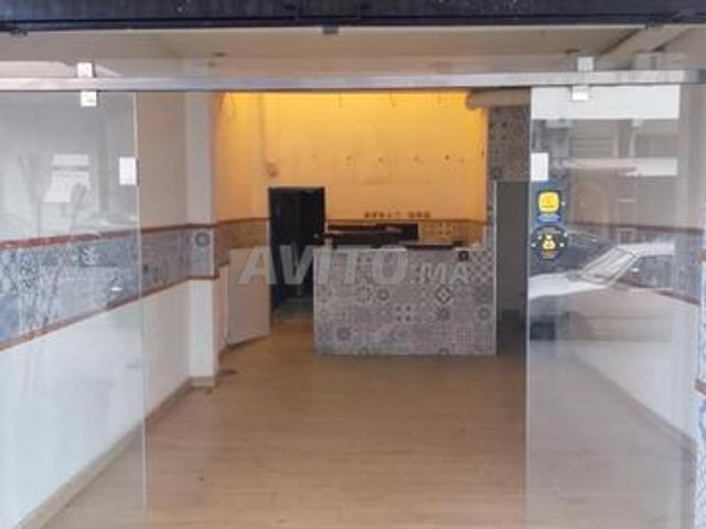 Local commercial location à Anfa, Gharb-Chrarda-Beni Hssen