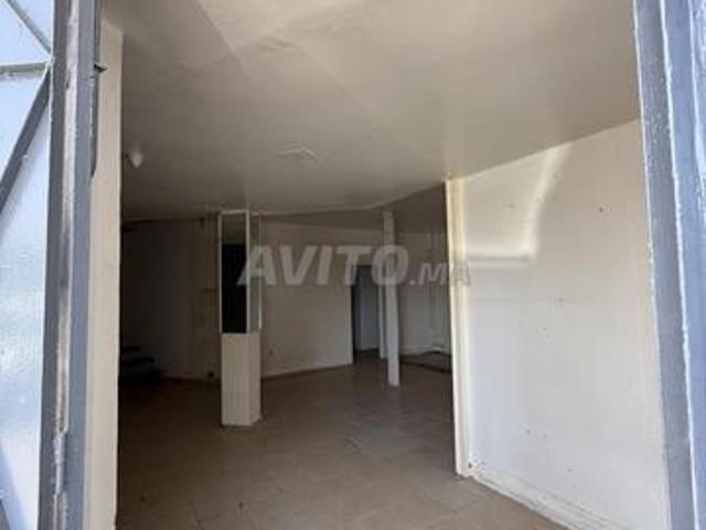 Local commercial vente à Hay Nahda, Ben Slimane