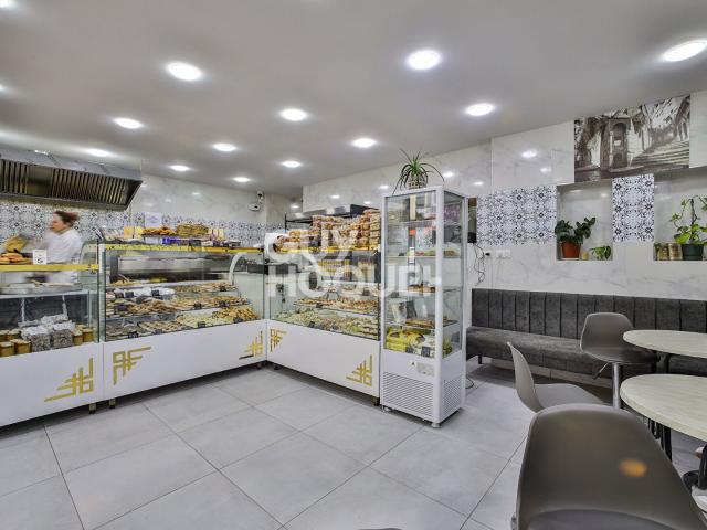 Maison vente à Paris, Île-de-France