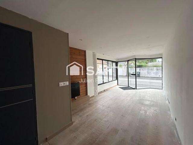 Local Commercial location à Nantes, Thouaré-sur-loire