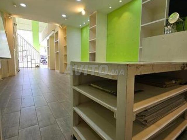 Local commercial vente à Anfa, Gharb-Chrarda-Beni Hssen