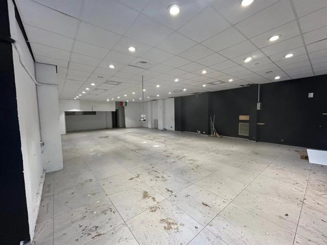 Local Commercial vente à Nice