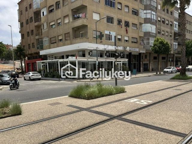Local commercial vente à Anfa, Gharb-Chrarda-Beni Hssen