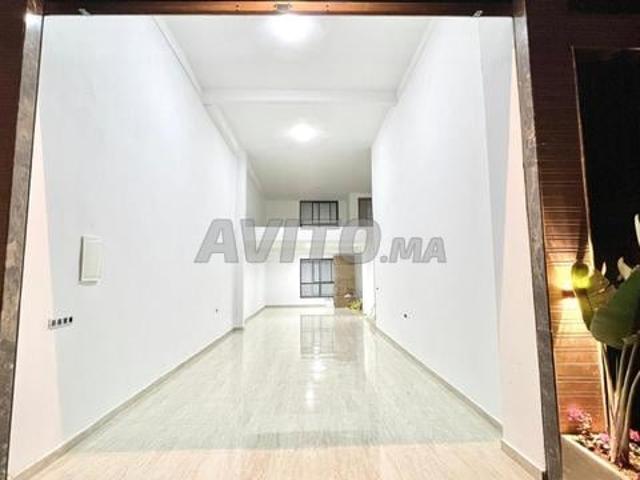 Local commercial vente à Anfa, Gharb-Chrarda-Beni Hssen
