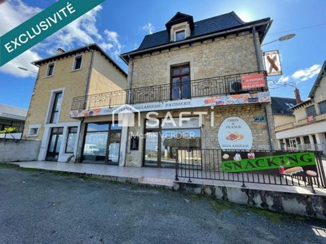 Local Commercial vente à Villefranche-de-Rouergue, Montbazens