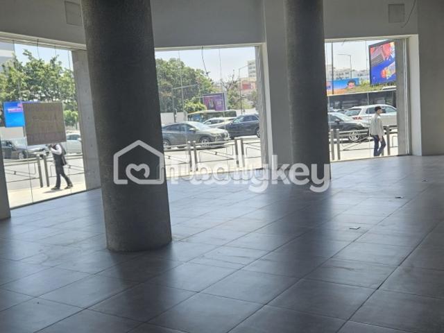 Local commercial location à Anfa, Gharb-Chrarda-Beni Hssen
