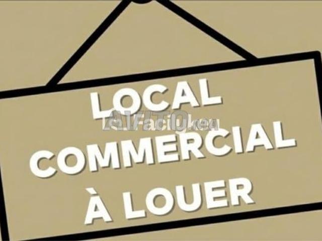 Local commercial location à Anfa, Gharb-Chrarda-Beni Hssen