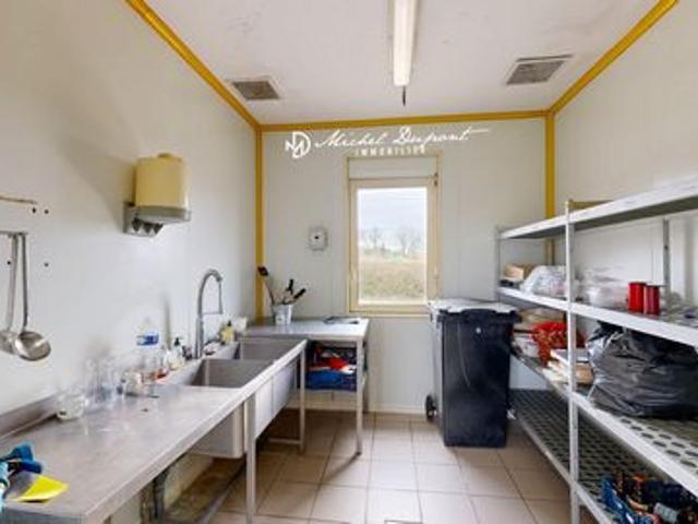 Local Commercial vente à Sarlat-la-Canéda, Audrix