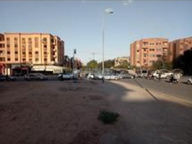 Local commercial location à Saf, L'Oriental