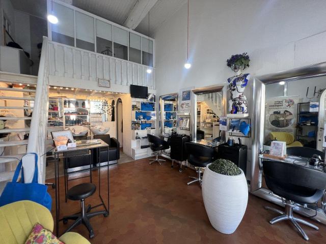 Local Commercial vente à Sète
