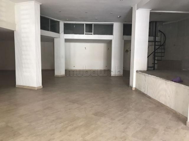 Local commercial location à Anfa, Gharb-Chrarda-Beni Hssen