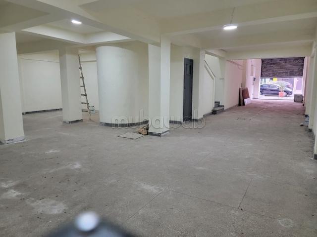 Local commercial location à Anfa, Gharb-Chrarda-Beni Hssen