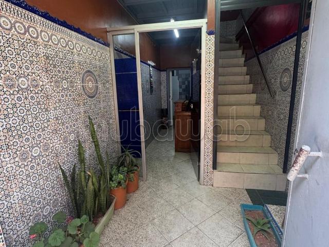 Local commercial vente à Anfa, Gharb-Chrarda-Beni Hssen