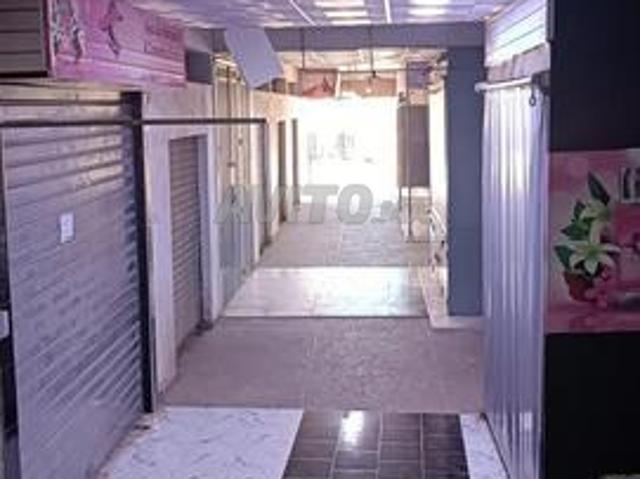 Local commercial vente à Anfa, Gharb-Chrarda-Beni Hssen