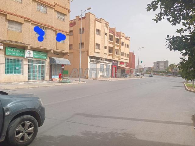 Local commercial location à Centre Ville
