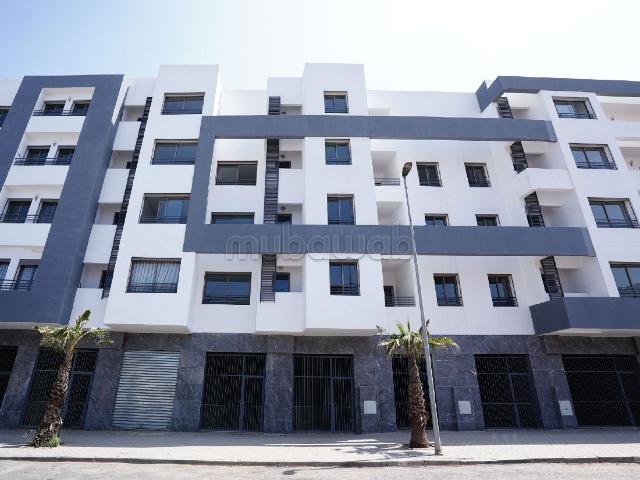 Local commercial vente à Anfa, Gharb-Chrarda-Beni Hssen