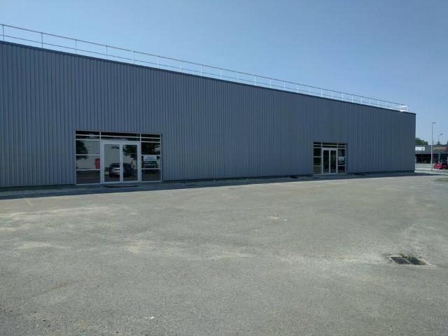 Local Commercial vente à Montbéliard, Bethoncourt