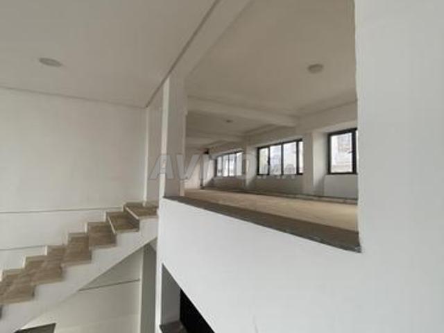 Local commercial vente à Anfa, Gharb-Chrarda-Beni Hssen