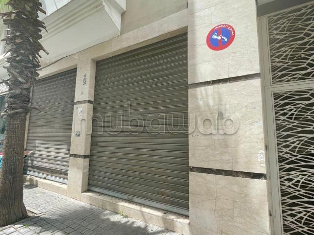 Local commercial vente à Anfa, Gharb-Chrarda-Beni Hssen