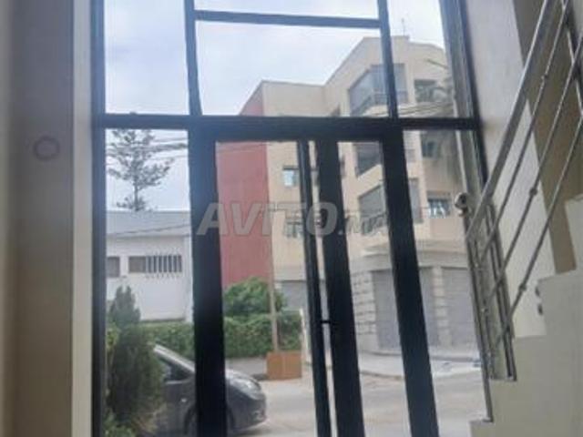 Local commercial location à Anfa, Gharb-Chrarda-Beni Hssen