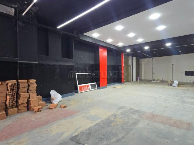 Local commercial vente à Casablanca ⵜⴰⴷⴷⴰⵔⵜ ⵜⵓⵎⵍⵉⵍⵜ الدار البيضاء, Préfecture de Casablanca عمالة الدار البيضاء