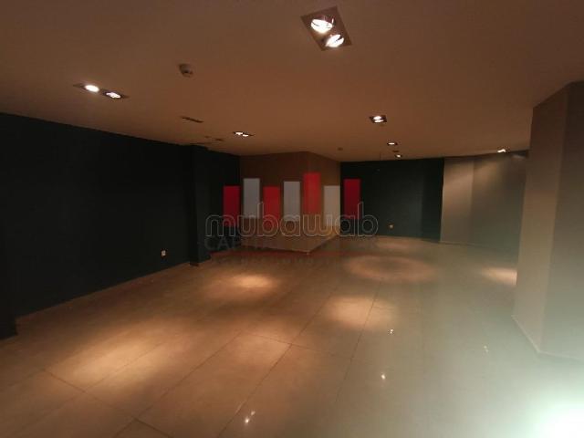 Local commercial location à Anfa, Gharb-Chrarda-Beni Hssen